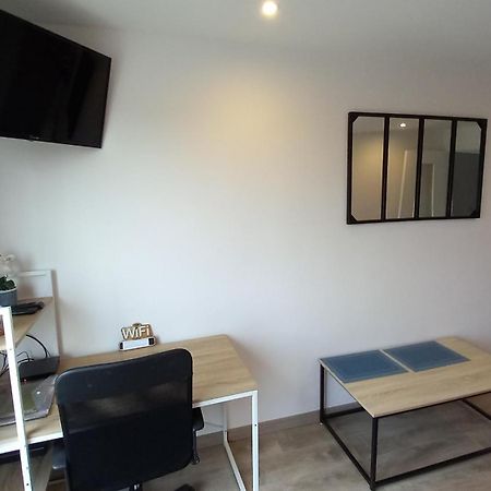 Le Belvedere Dernier Etage Avec Terrasse Wifi Fibre Lejlighed Tarbes Eksteriør billede