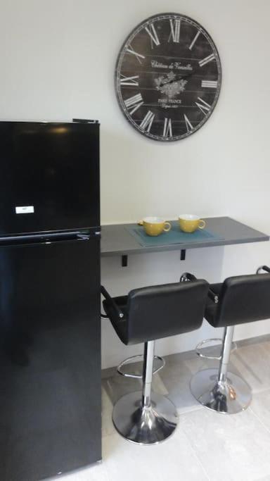 Le Belvedere Dernier Etage Avec Terrasse Wifi Fibre Lejlighed Tarbes Eksteriør billede